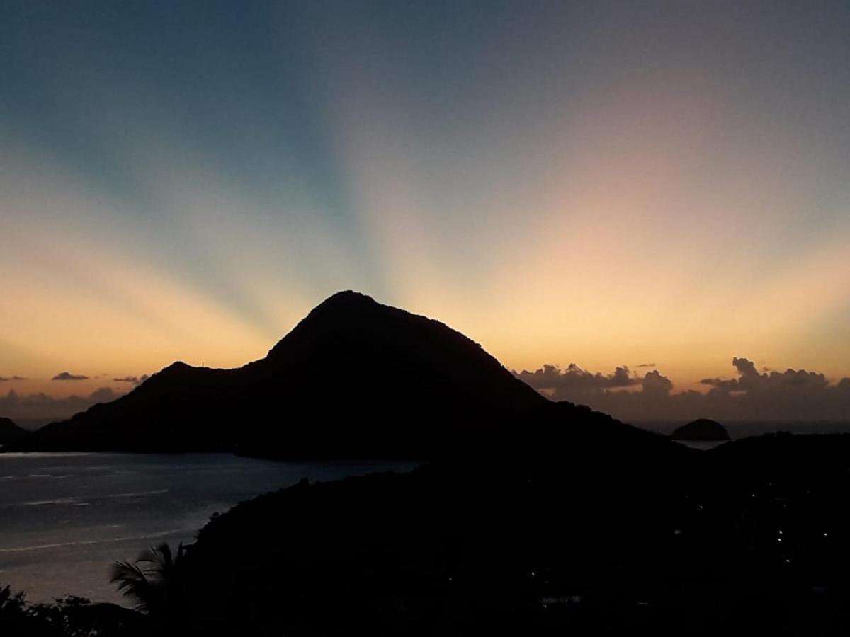 Villa KAZ ANOLI vue époustouflante sur la baie à Terre-de-Bas Extérieur photo