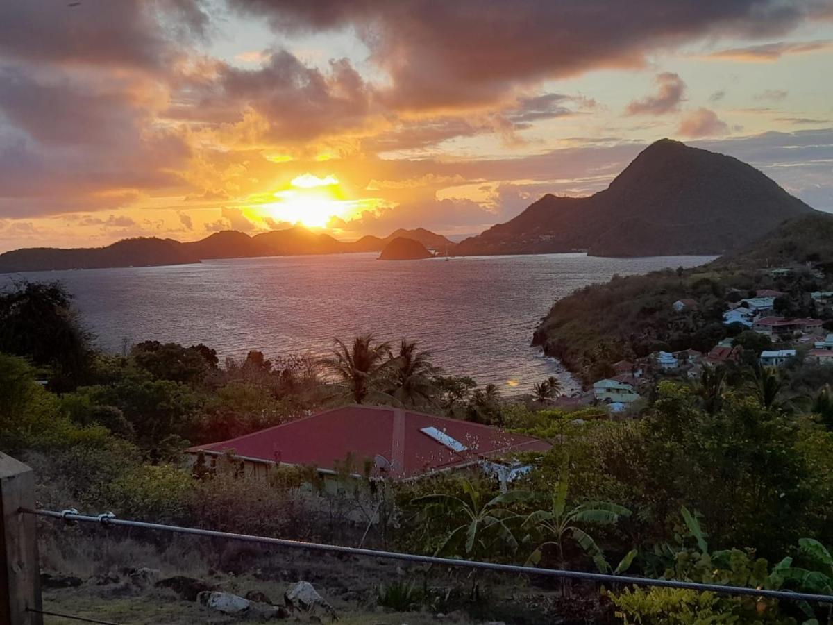 Villa KAZ ANOLI vue époustouflante sur la baie à Terre-de-Bas Extérieur photo