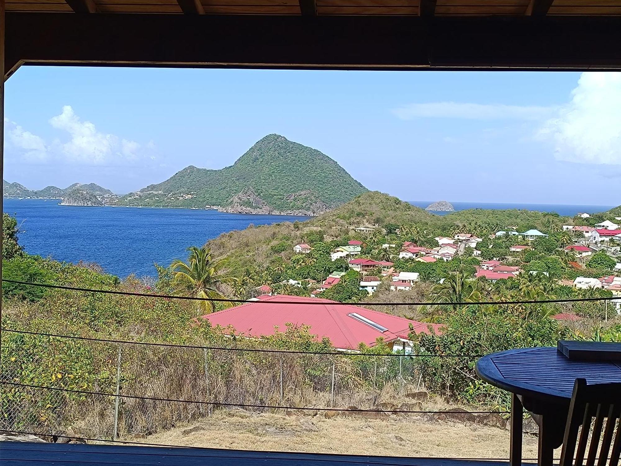 Villa KAZ ANOLI vue époustouflante sur la baie à Terre-de-Bas Extérieur photo