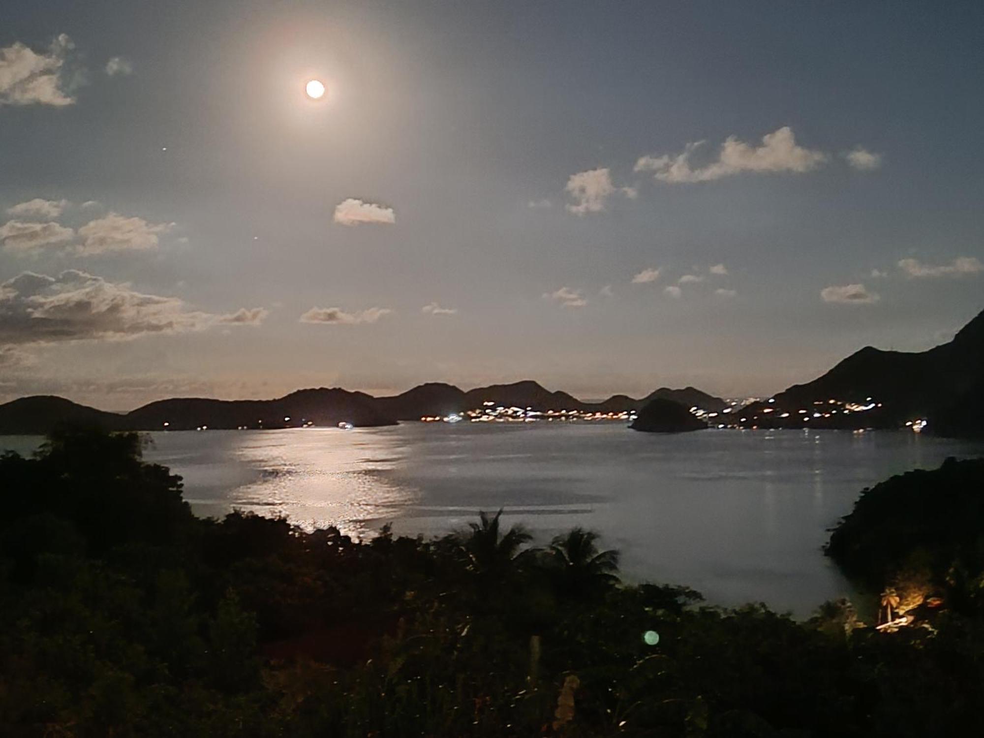 Villa KAZ ANOLI vue époustouflante sur la baie à Terre-de-Bas Extérieur photo